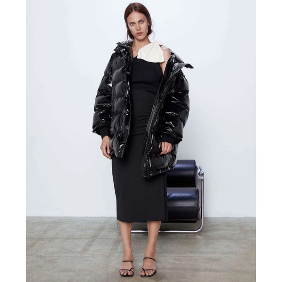 Zara Oversized Puffer Coat Glossy Shiny Jacket Size Medium Black Vogue Runway - Picture 15 of 16